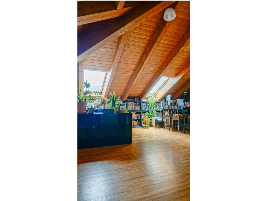 appartamento di 4 locali a usmate velate