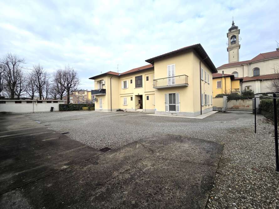 appartamento di 4 locali a caponago