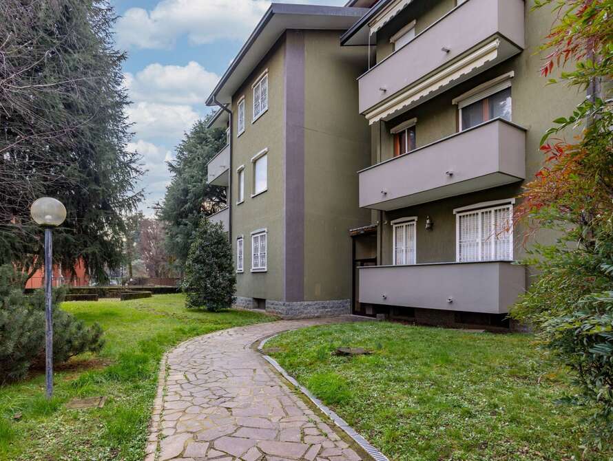 appartamento di 3 locali a burago di molgora