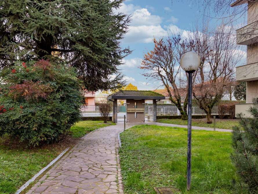 appartamento di 3 locali a burago di molgora