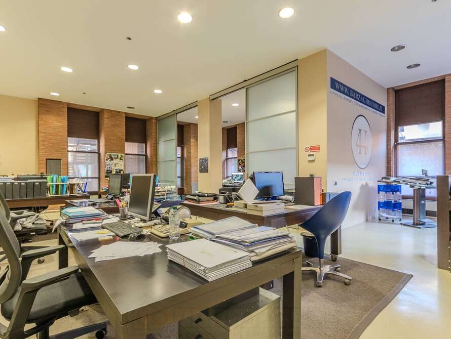 locale commerciale di 1 locali a seregno