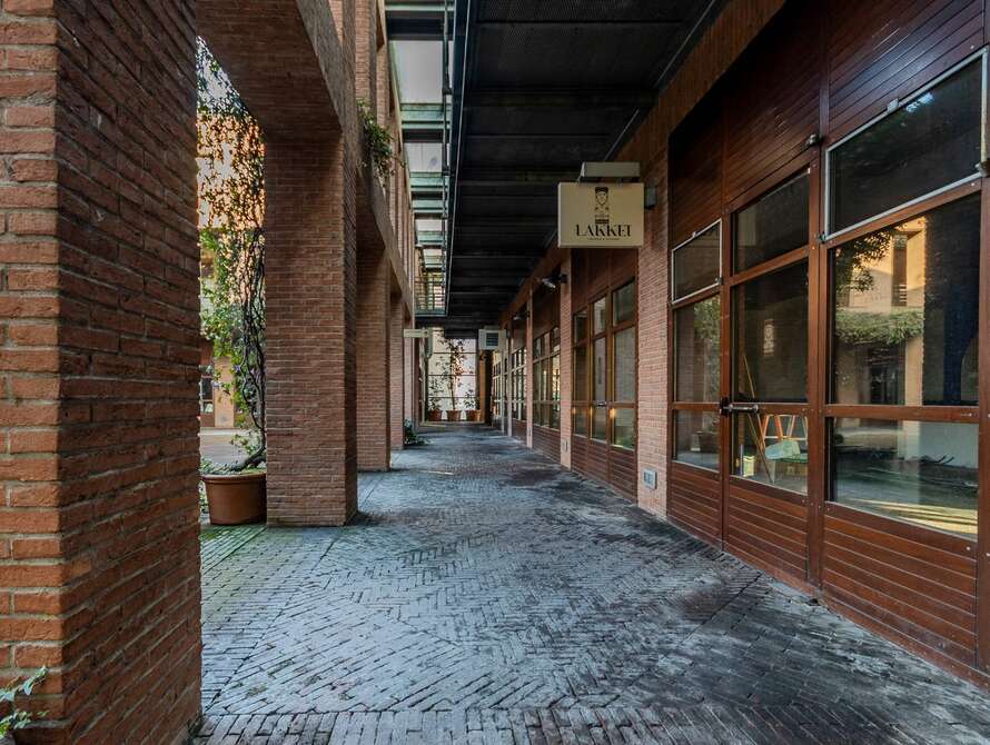 locale commerciale di 1 locali a seregno