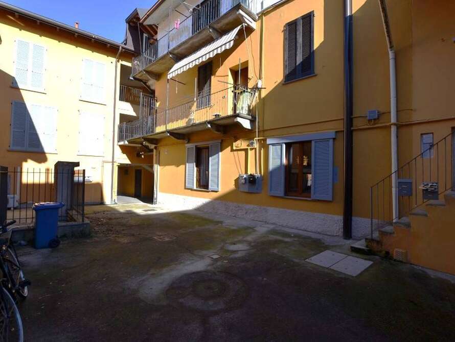 appartamento di 3 locali a bernareggio