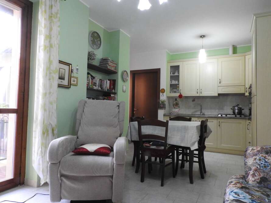 porzione di casa di 2 locali a imbersago