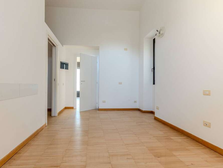 negozio di 2 locali a monza
