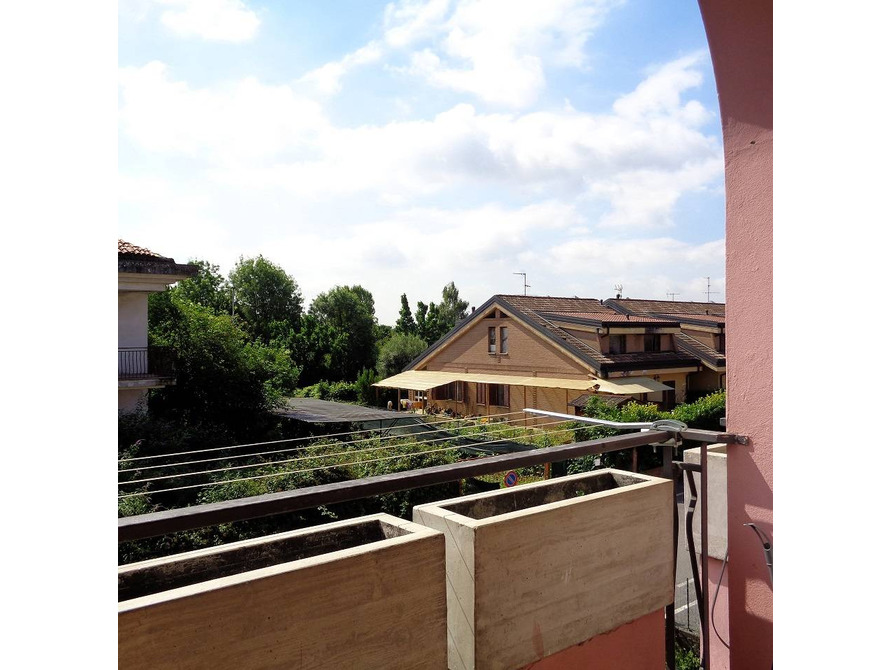 appartamento di 1 locali a bernareggio