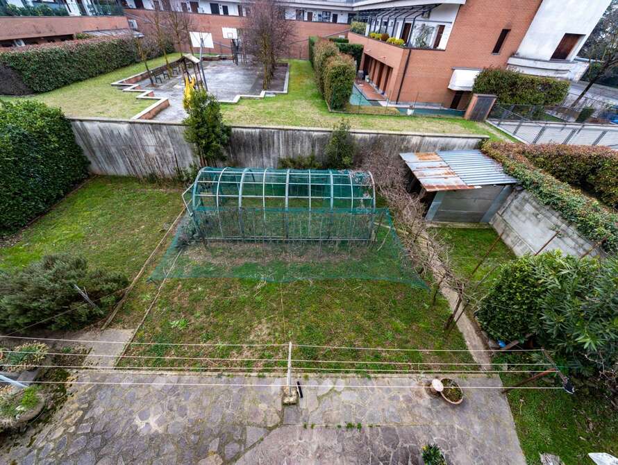 porzione di casa di 4 locali a concorezzo