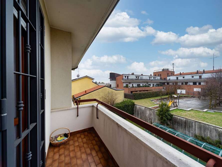 porzione di casa di 4 locali a concorezzo