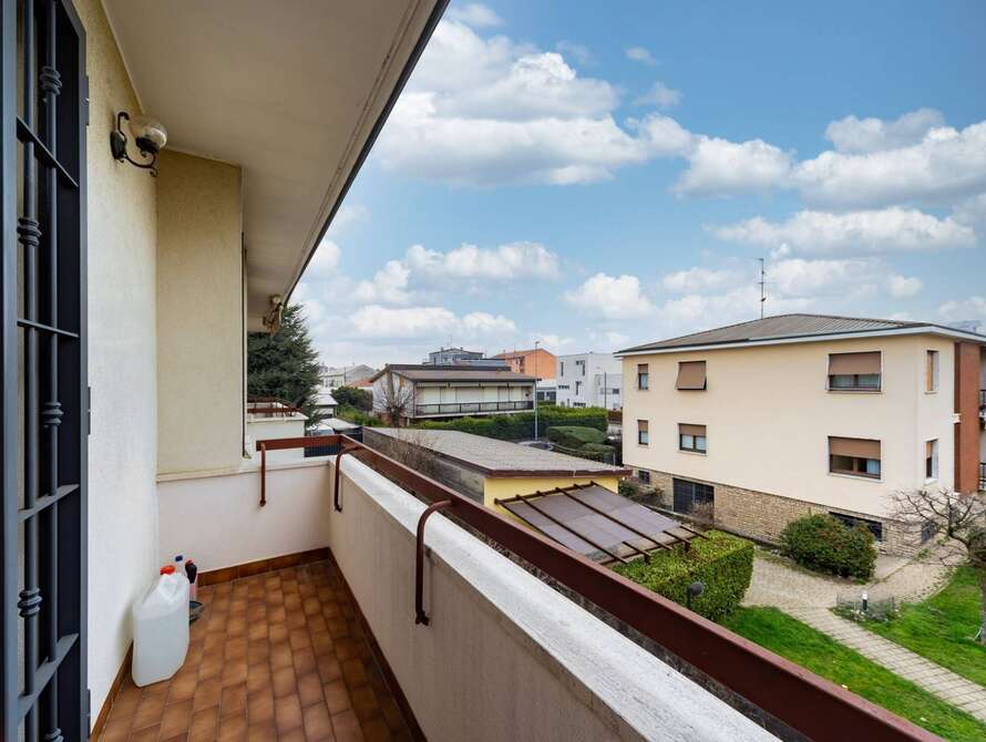 porzione di casa di 4 locali a concorezzo