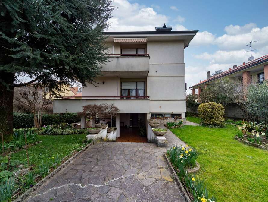 porzione di casa di 4 locali a concorezzo