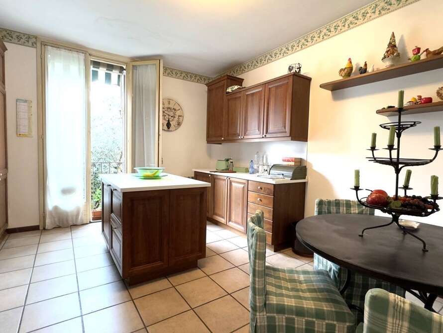 appartamento di 4 locali a vimercate