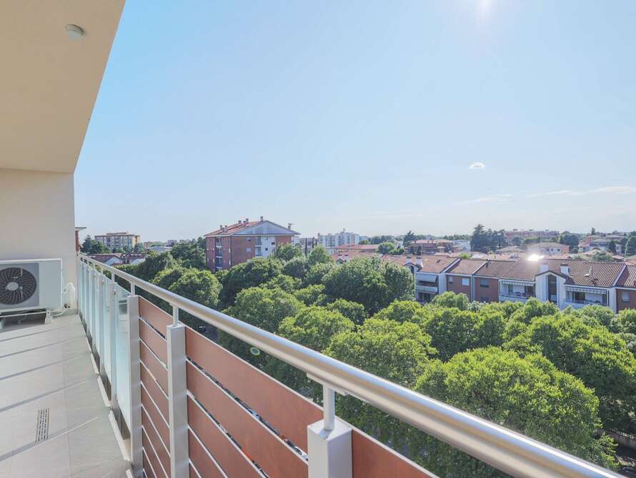 appartamento di 4 locali a agrate brianza