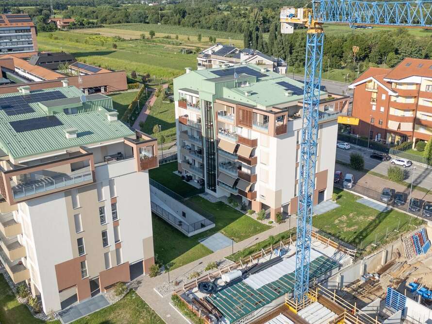 appartamento di 4 locali a agrate brianza