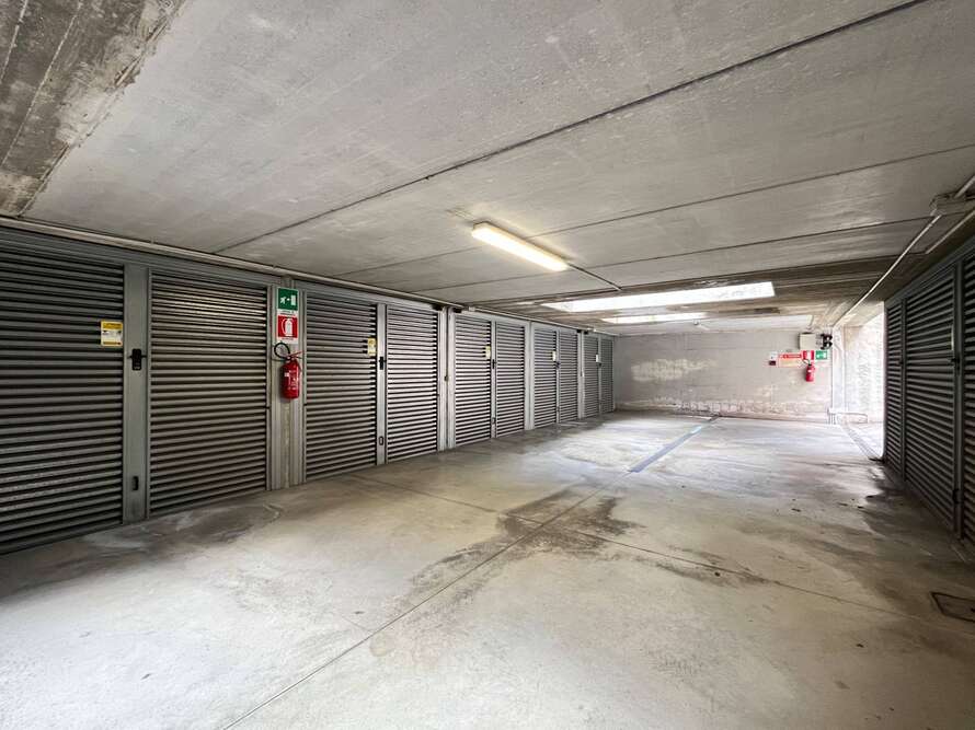 box o garage di 1 locali a seregno