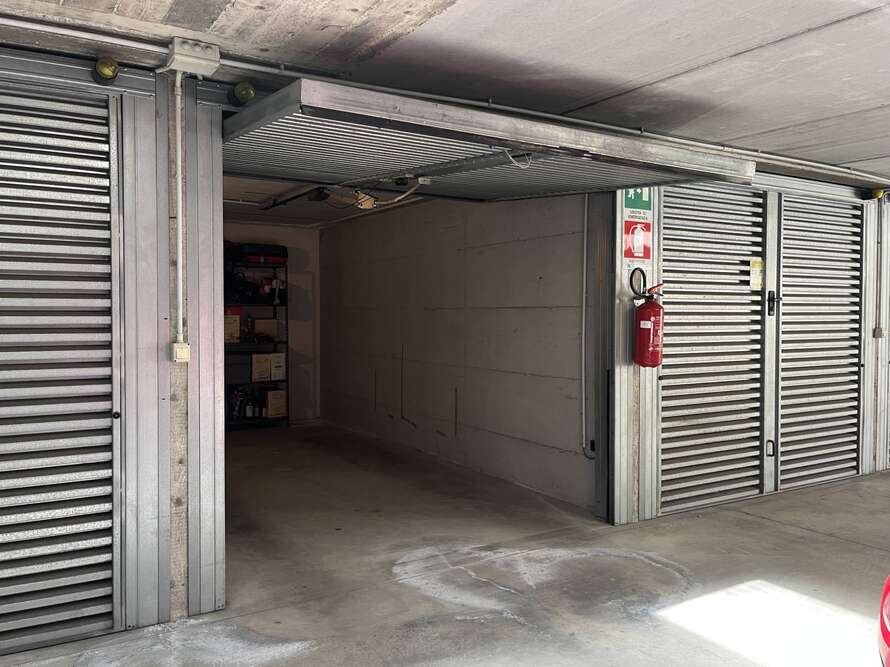 box o garage di 1 locali a seregno