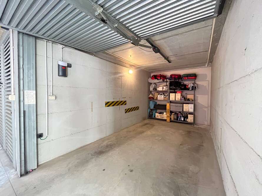 box o garage di 1 locali a seregno