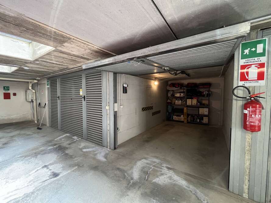 box o garage di 1 locali a seregno