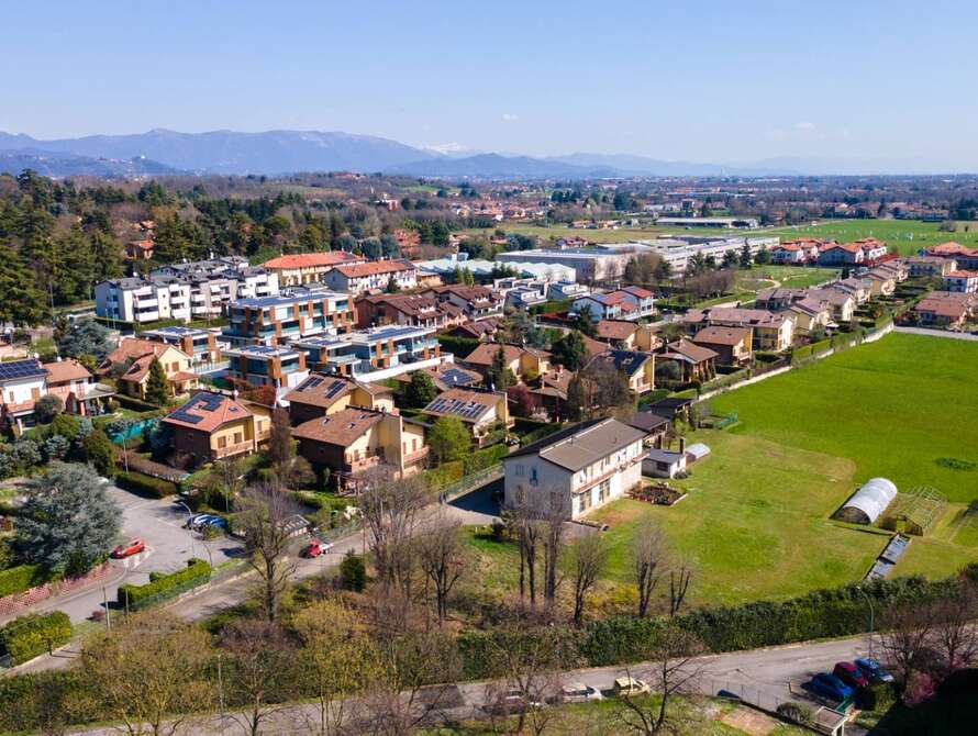 villetta a schiera di 5 locali a lesmo