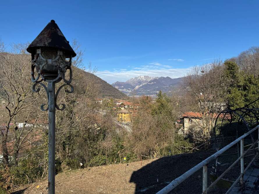 porzione di casa di 3 locali a calco