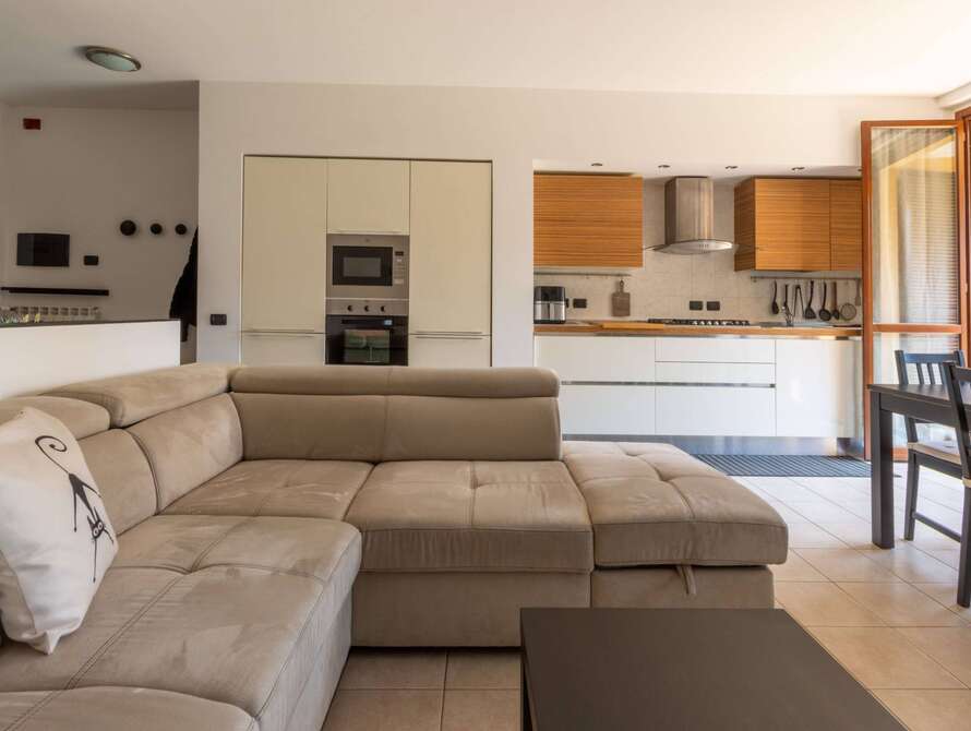 appartamento di 2 locali a usmate velate