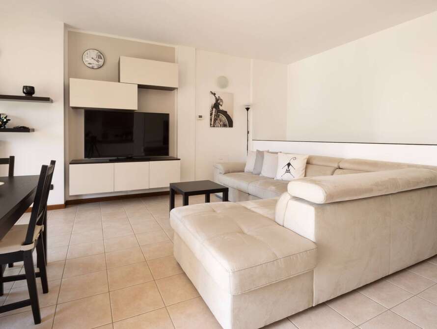 appartamento di 2 locali a usmate velate