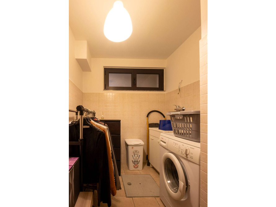 appartamento di 2 locali a usmate velate