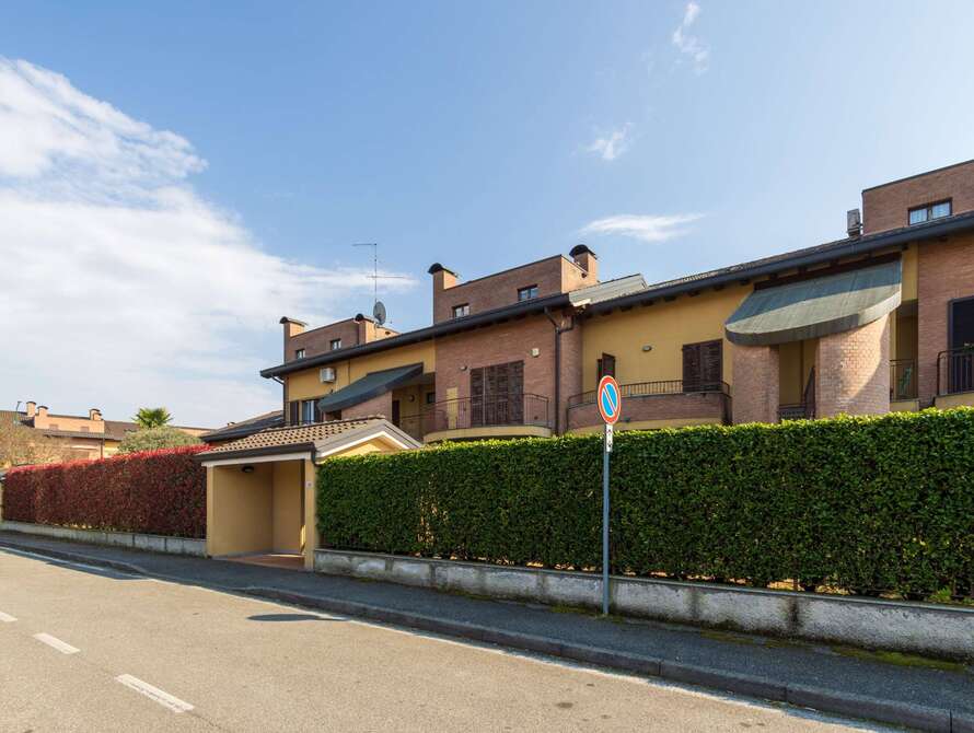 appartamento di 2 locali a usmate velate