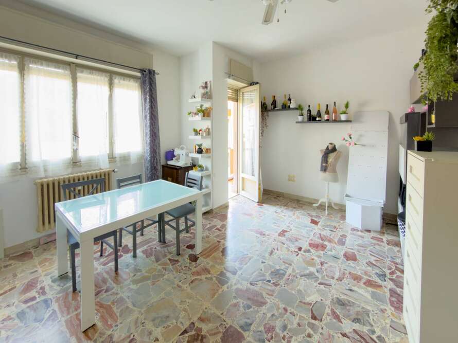 appartamento di 3 locali a usmate velate