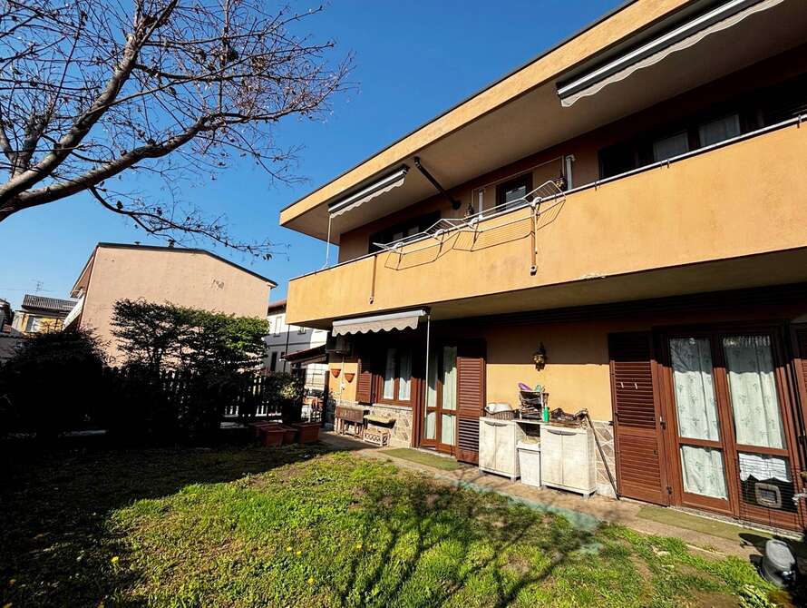 casa indipendente di 4 locali a macherio