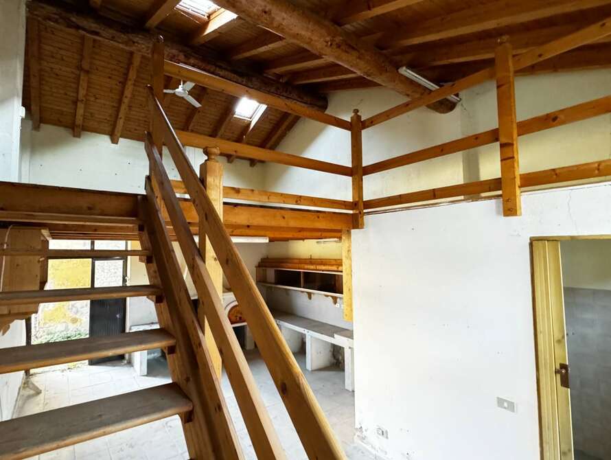 rustico di 2 locali a vimercate