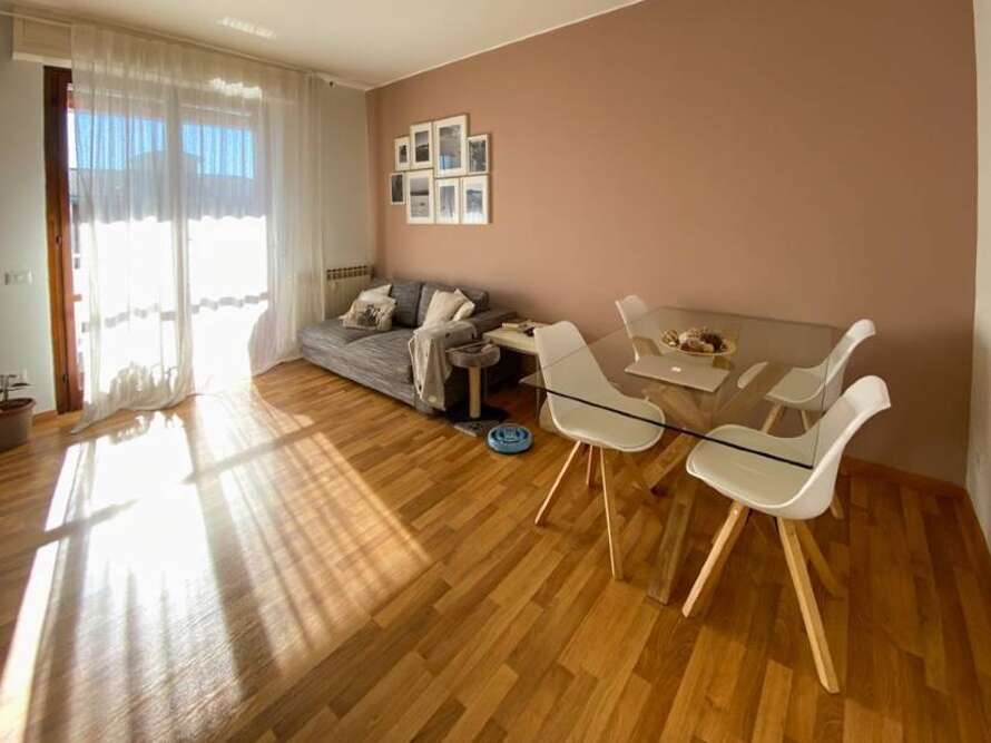 vimercate appartamento di 4 locali con terrazzo