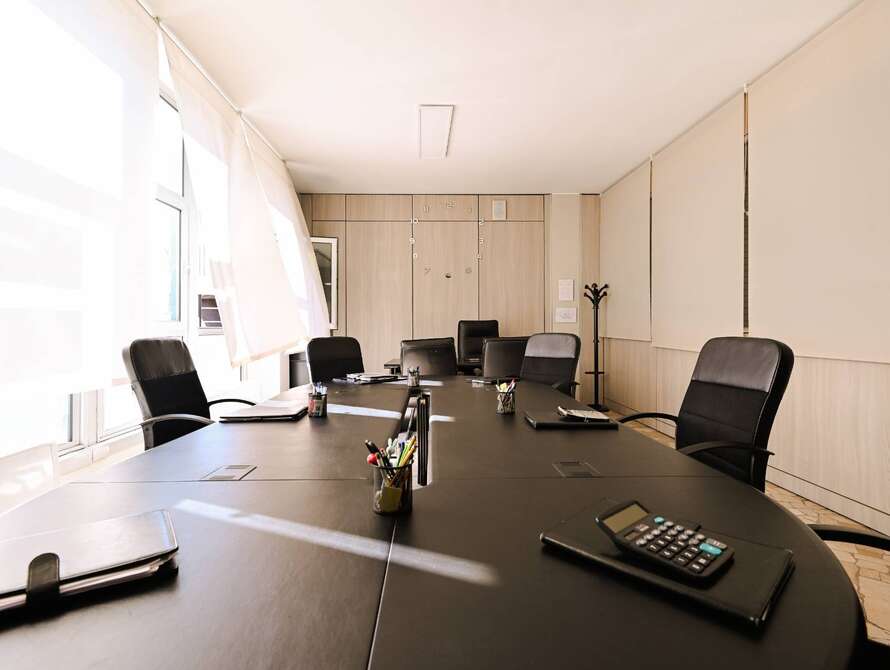 ufficio di 6 locali a brugherio