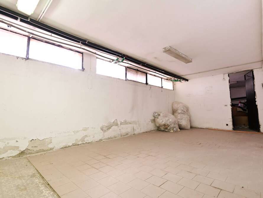 ufficio di 6 locali a brugherio