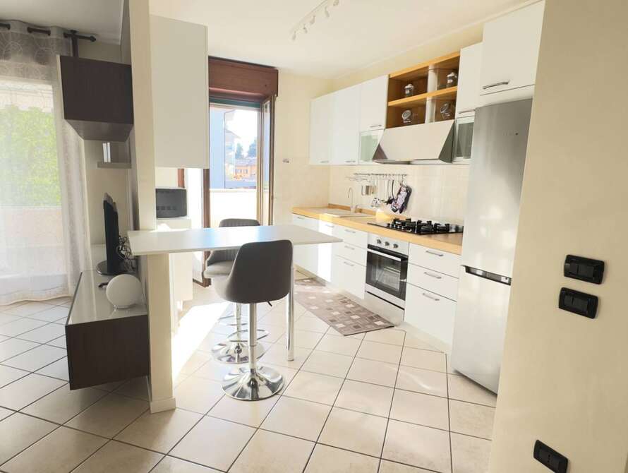 appartamento di 3 locali a vimercate