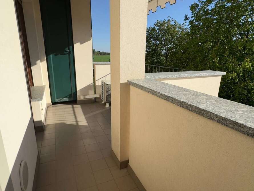 appartamento di 3 locali a vimercate