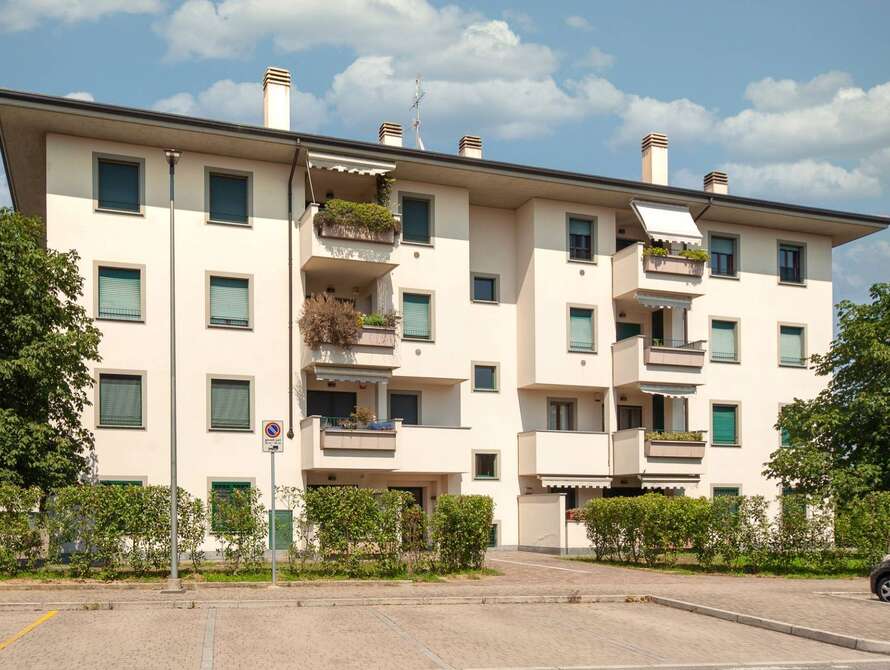 appartamento di 3 locali a vimercate