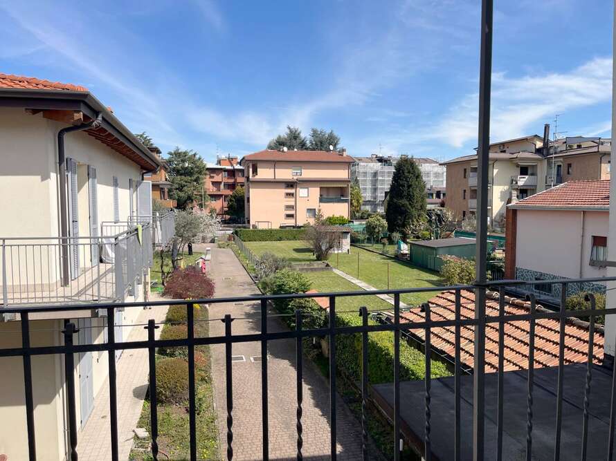 appartamento di 2 locali a villasanta