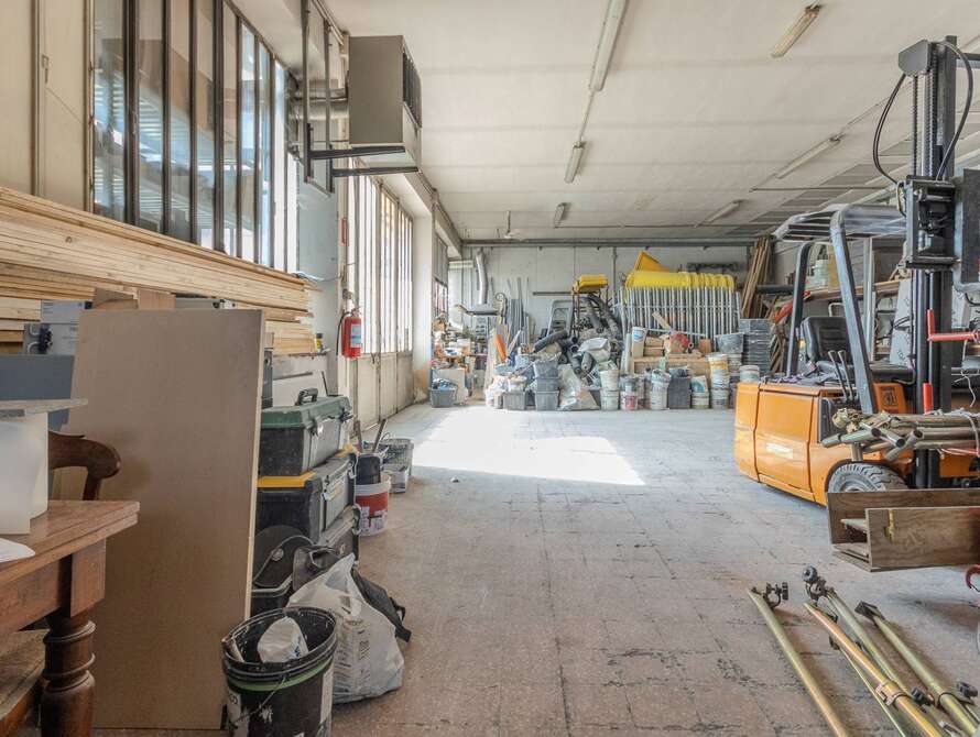 struttura commerciale di 3 locali a lissone