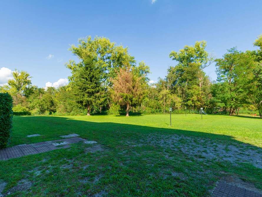 appartamento di 3 locali a usmate velate