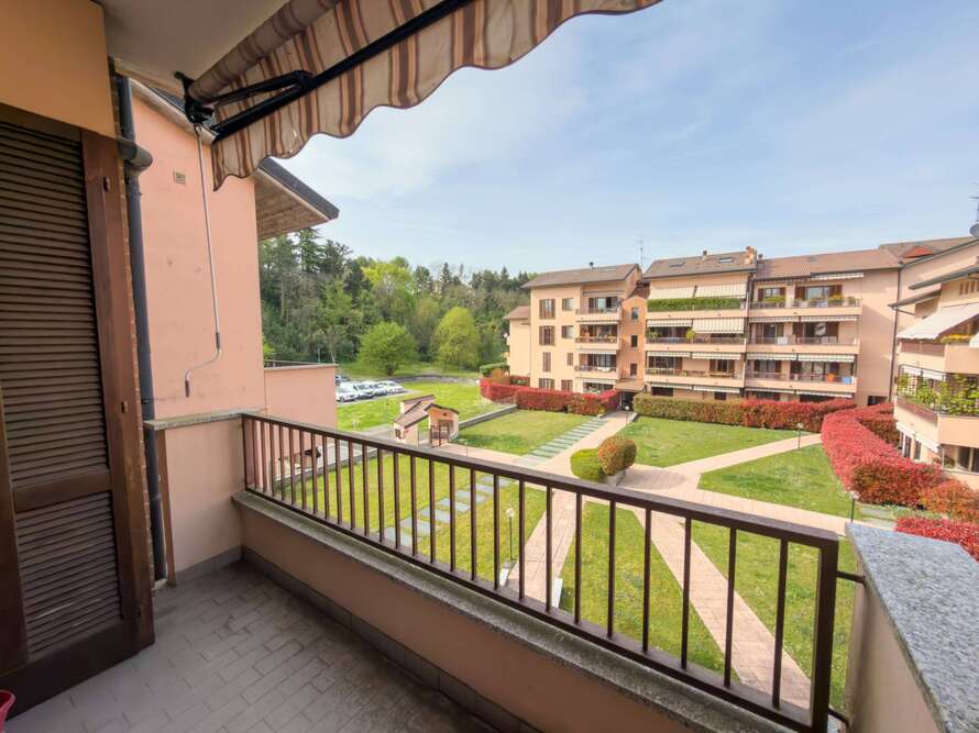 appartamento di 3 locali a usmate velate