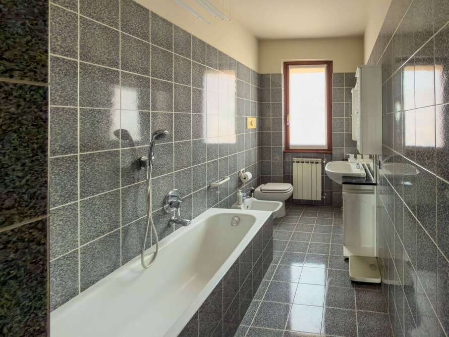 appartamento di 3 locali a usmate velate