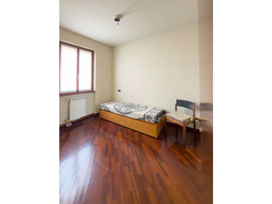 appartamento di 3 locali a usmate velate