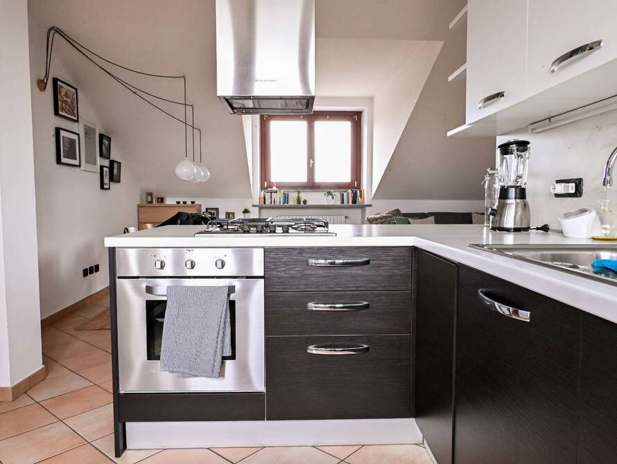 mansarda 3 locali a monza