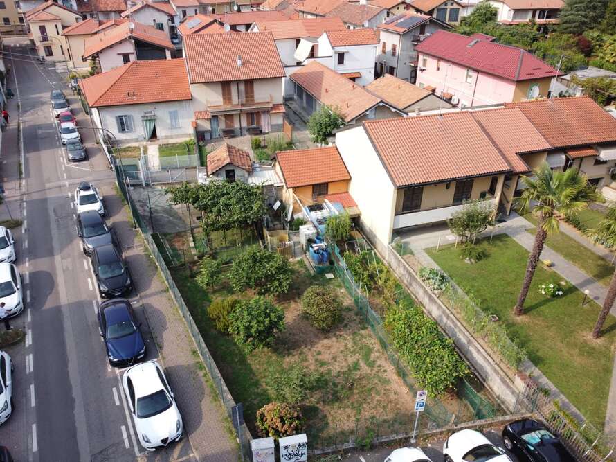 casa indipendente di 4 locali a vimercate