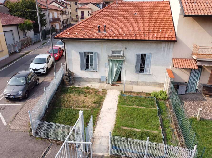 casa indipendente di 4 locali a vimercate