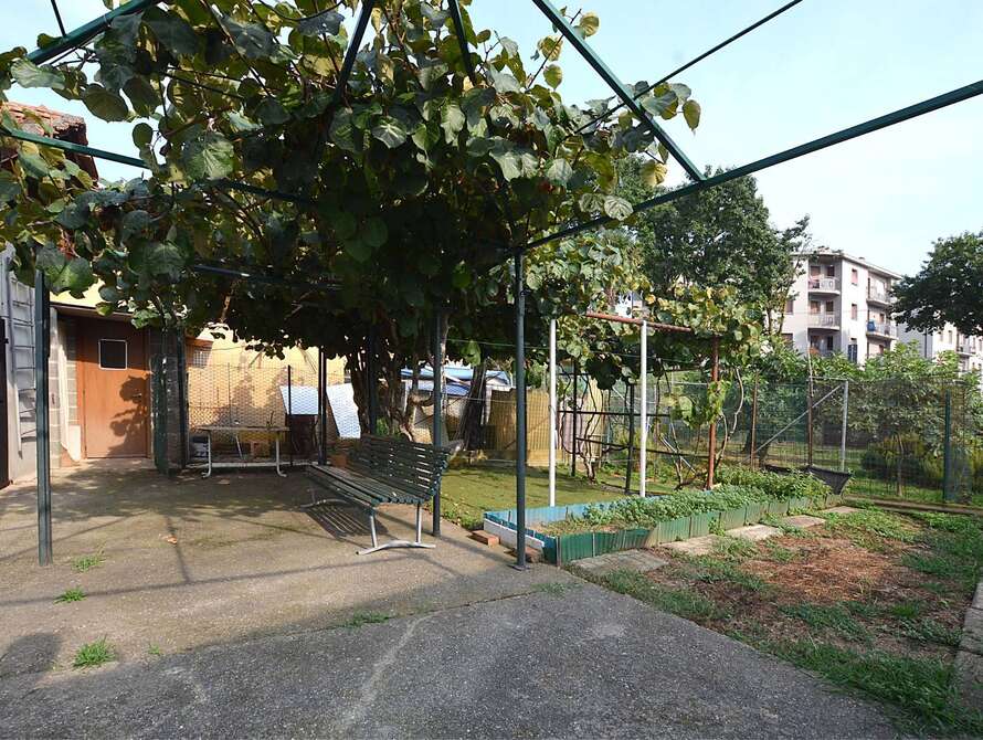 casa indipendente di 4 locali a vimercate