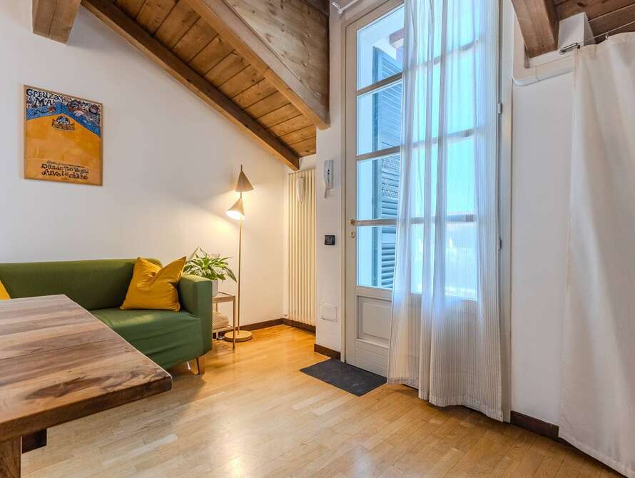 mansarda di 2 locali a lissone