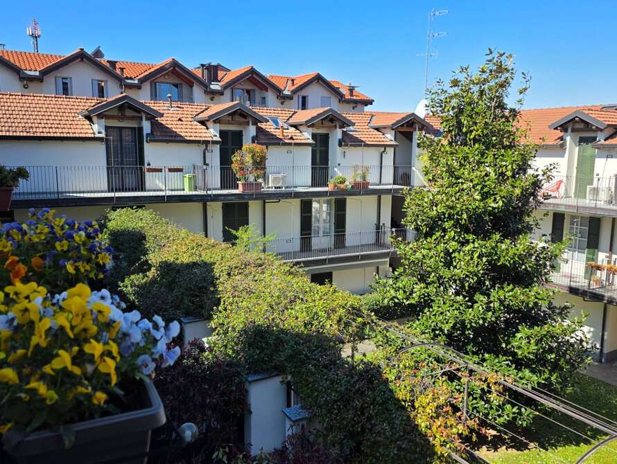 mansarda di 2 locali a lissone