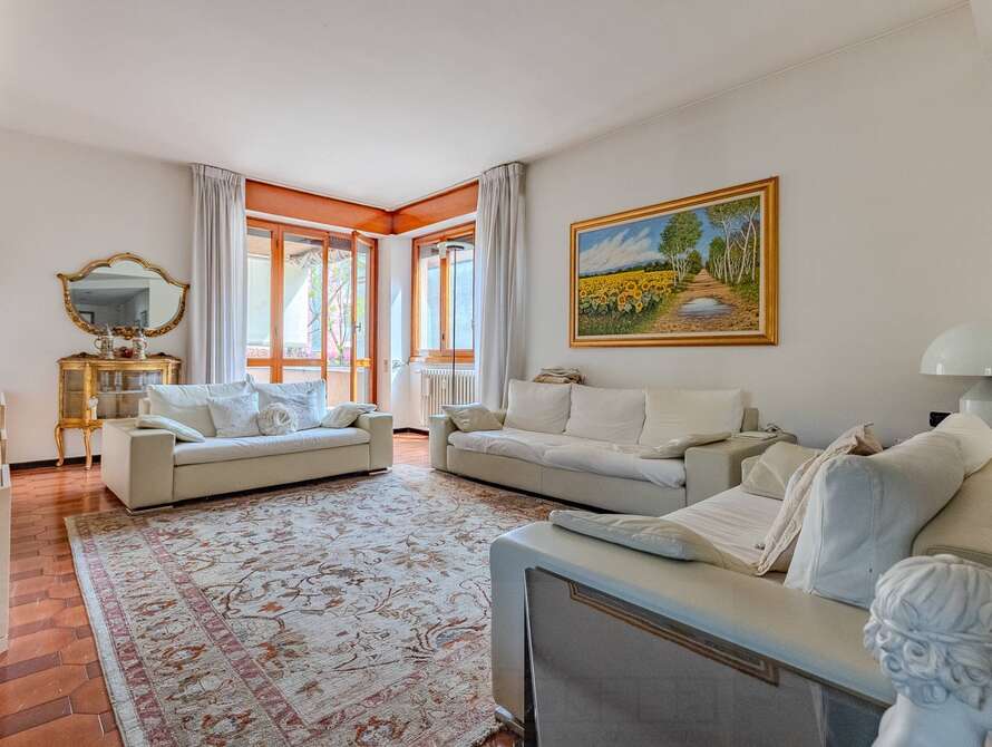 appartamento di 4 locali a lissone