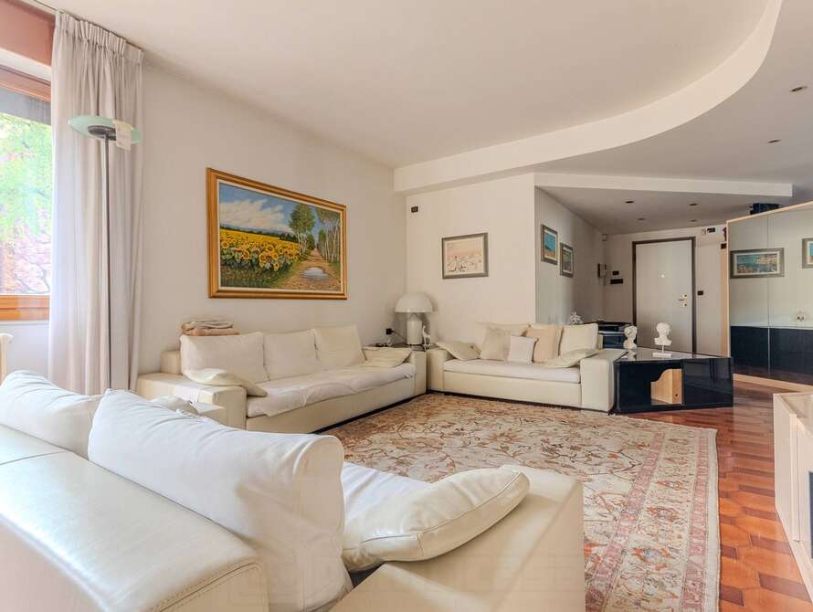 appartamento di 4 locali a lissone